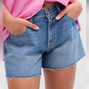 Gap Stride Denim Shorts With Washwell